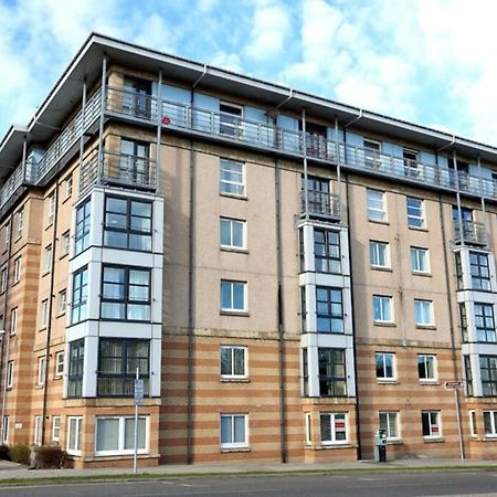 Lovely 2 Bed Apartment Close To Aberdeen Beach! Екстер'єр фото